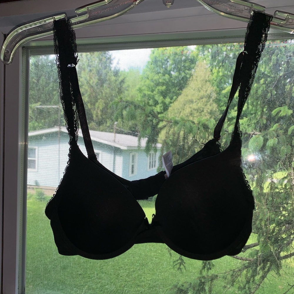 GEORGEOUS MARILYN MONROE BRA, NEVER WORN 🦋